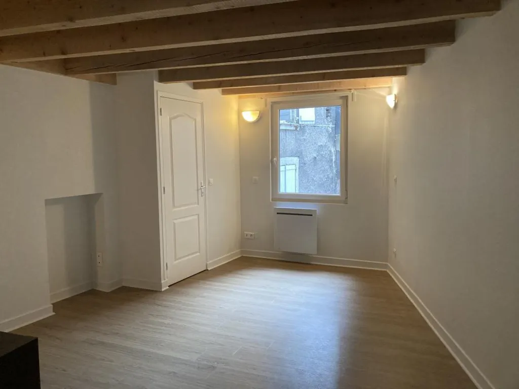 Pièces - Maison de Bourg Rénovée en Triplex au Puy-en-Velay