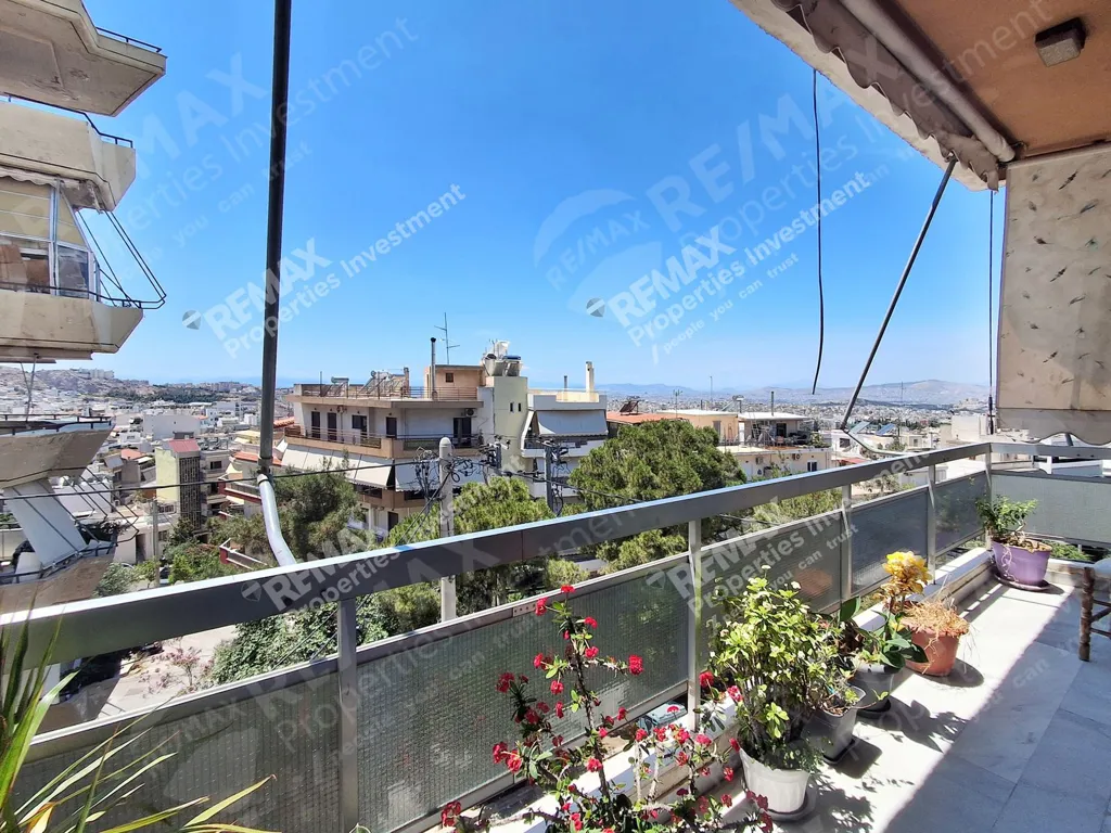 Balcone - Apartment with Panoramic View in Vironas