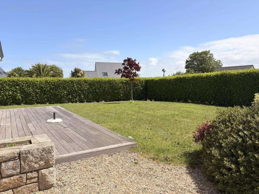 Aed - Contemporary House with Garden in Perros-Guirec