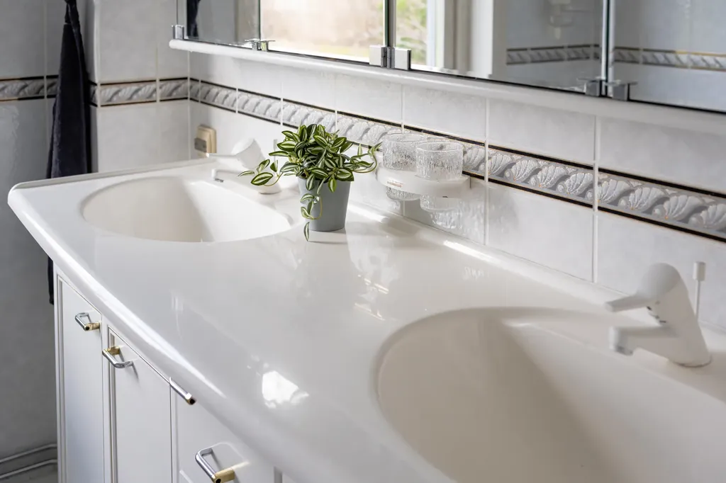 Bagni - One-Storey House with Sea View in Jönåker