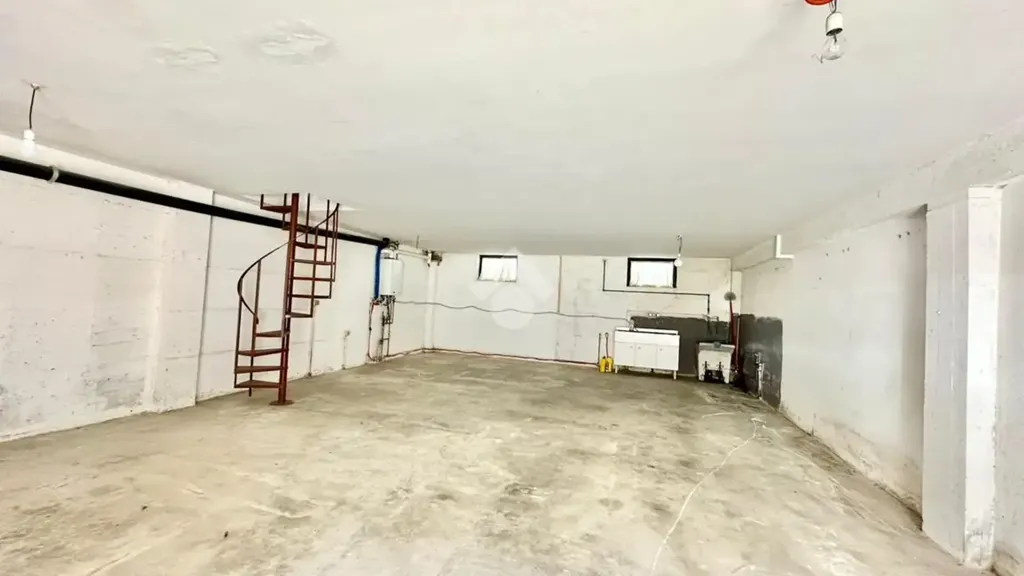Garage - Terraced Villa with Garden in Castel Ritaldi
