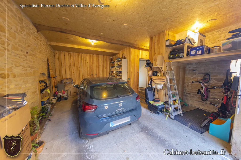 Garage - Rustic Stone House with Garden in Châtillon