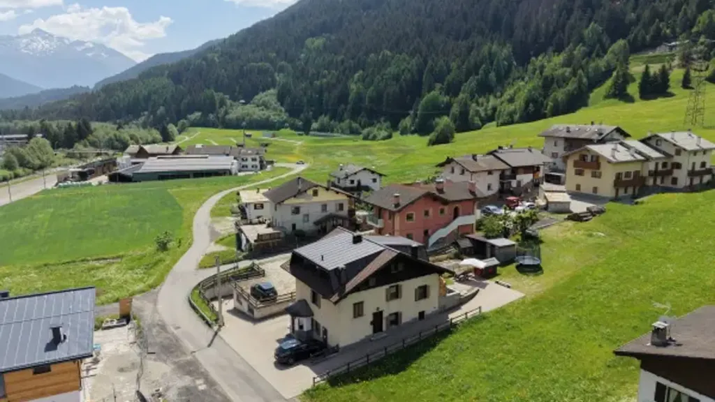 Vue aérienne - Rustic Triplex with Private Entrance in Valdidentro