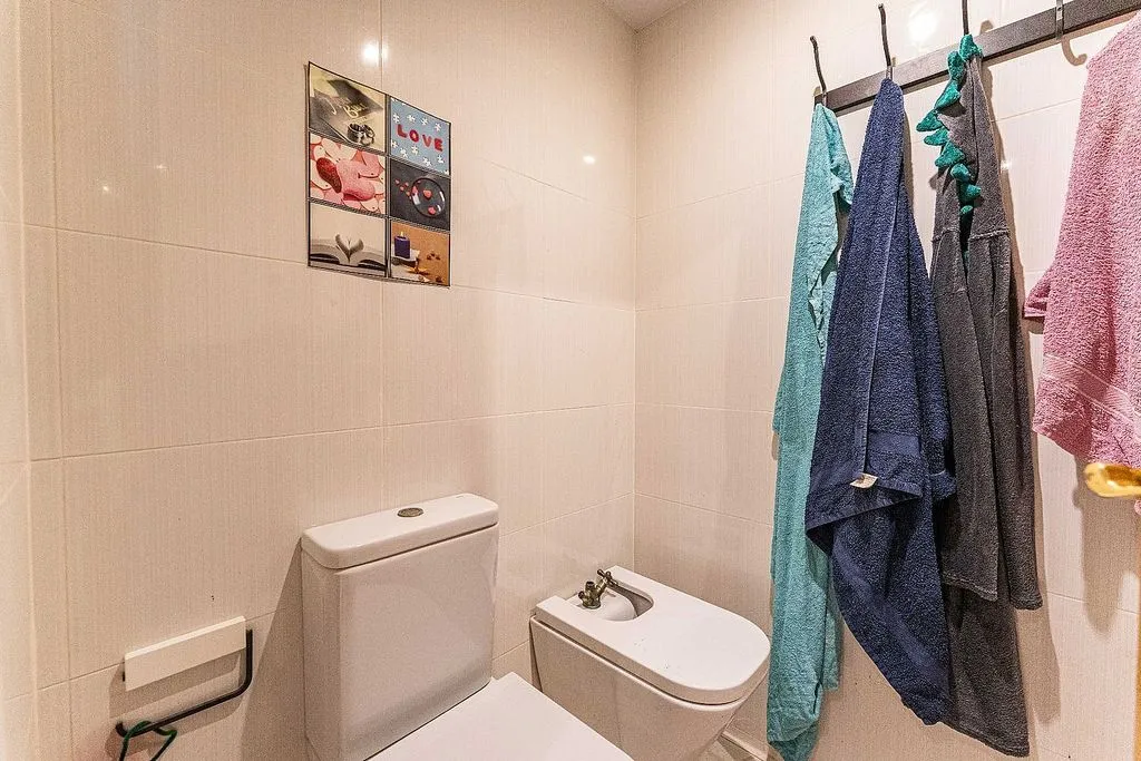 Salles de bain - Apartment with Pool and Terrace in Móstoles