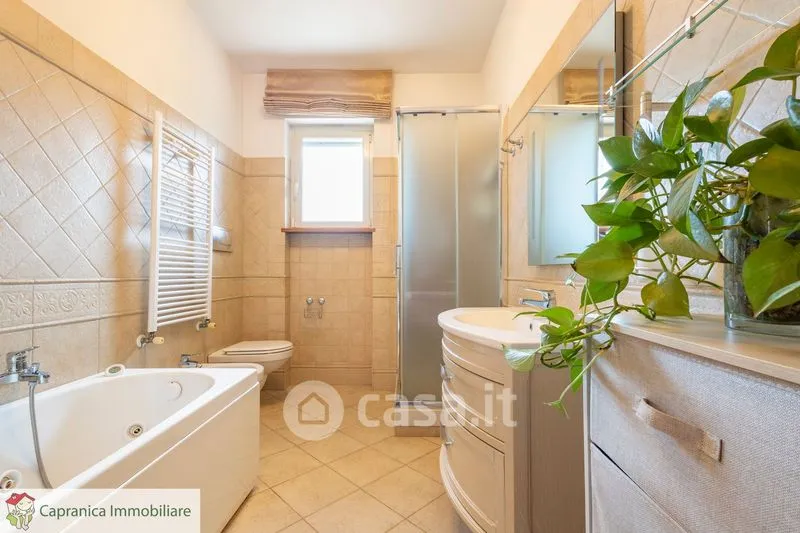 Salles de bain - Bifamiliar Villa with Private Garden in Capranica