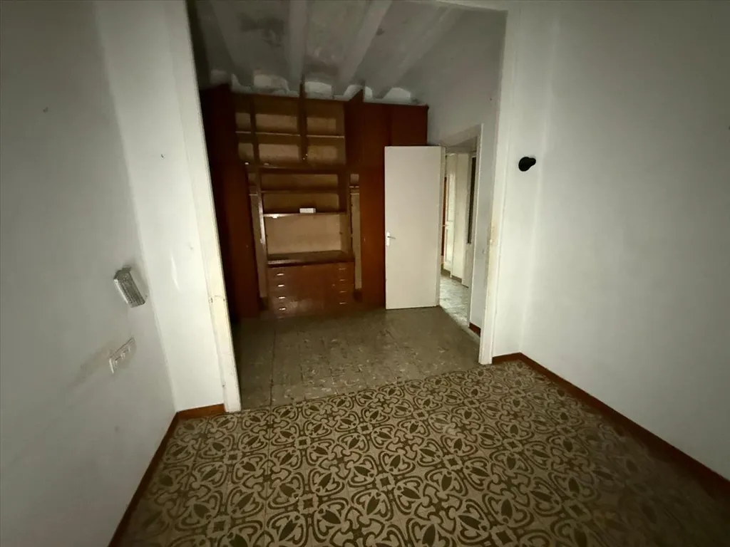 Hallway - Apartment for Renovation in Manresa