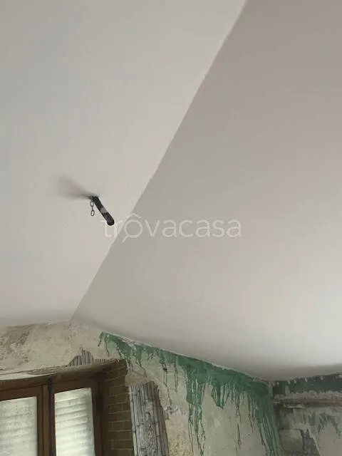 Rooms - Historic Villa with Mountain View in Roccavione