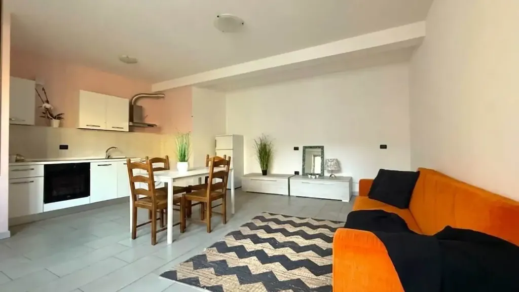 Soggiorno - Modern Studio in Central Cecina