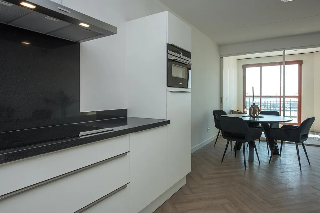 Kitchen - Apartment with Harbour View in Lelystad