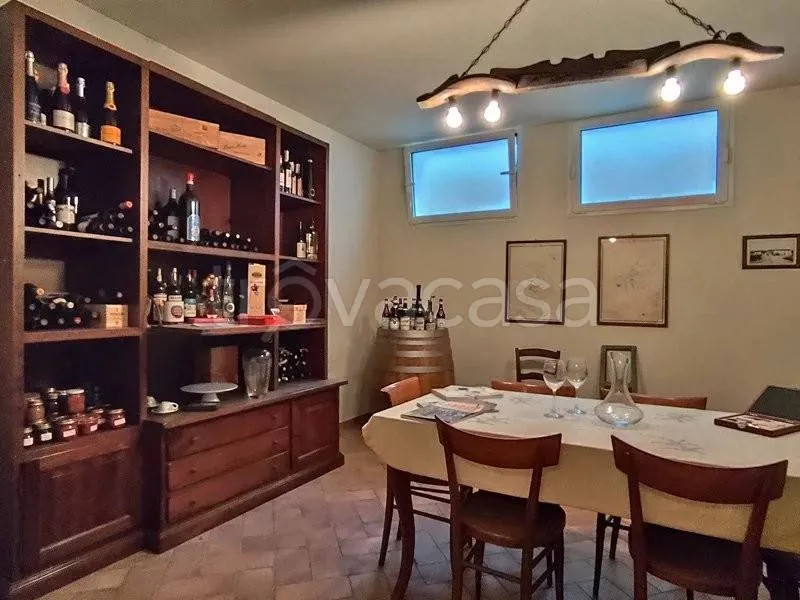 Salle à manger - New Villa with Pool in Corneliano d'Alba