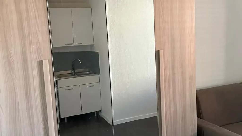 Magamistoad - Rented Studio in Private Street, Milan