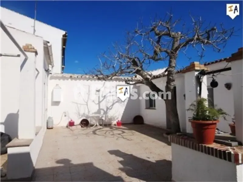 Aed - House with Commercial Space in Mollina