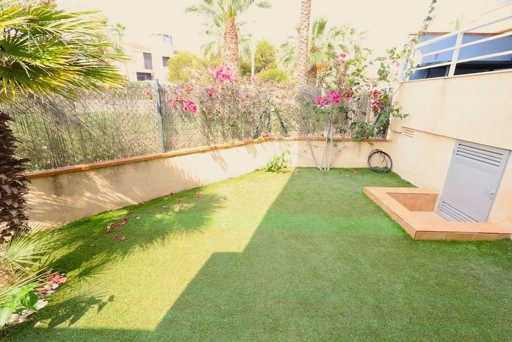 Aed - Seafront Apartment with Pool in Cabo Roig