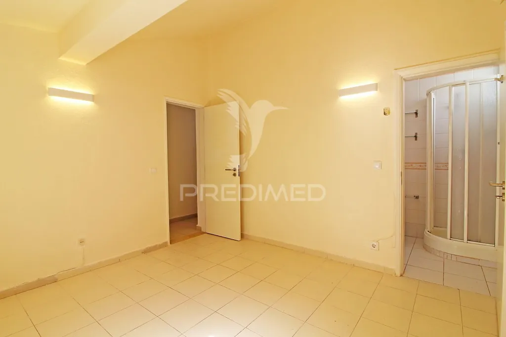 Esik - Detached Villa with Private Pool in Albufeira