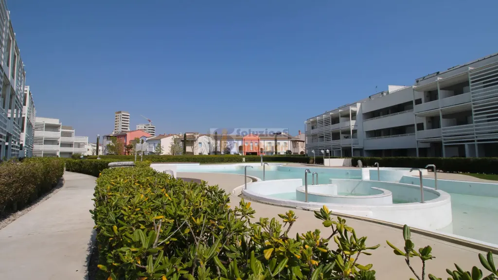 Bassein - Twin-Unit with Pool in Jesolo