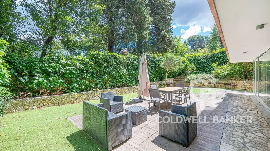 Terrasse - Refurbished Apartment with Private Garden in Rome