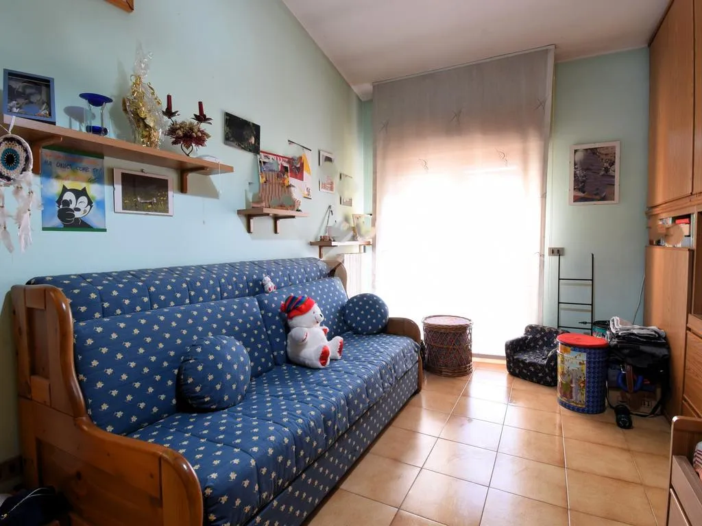 Séjour - Top Floor Apartment with Balconies in Rozzano