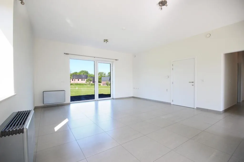 Elutuba - Accessible House with Terrace in Secure Setting
