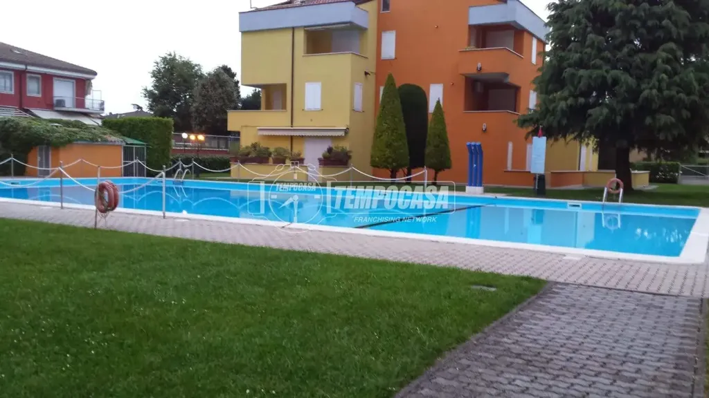Piscine - Studio with Terrace in Lugana di Sirmione