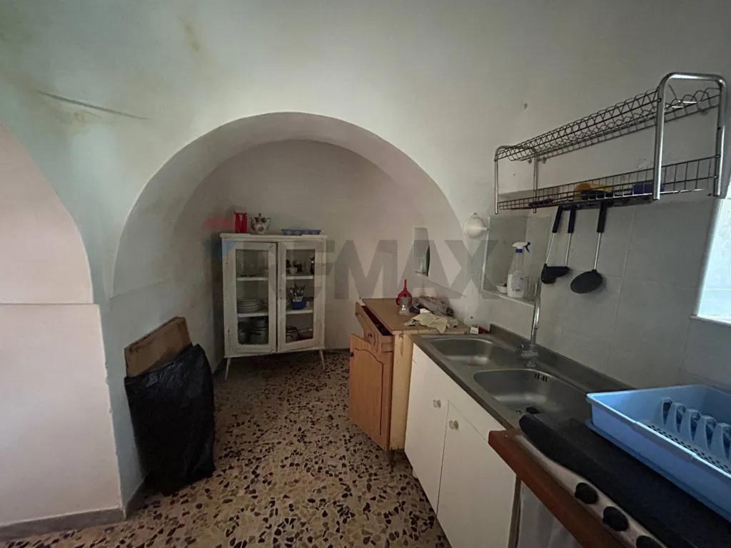 Köök - Authentic Trullo with Orchard in Martina Franca