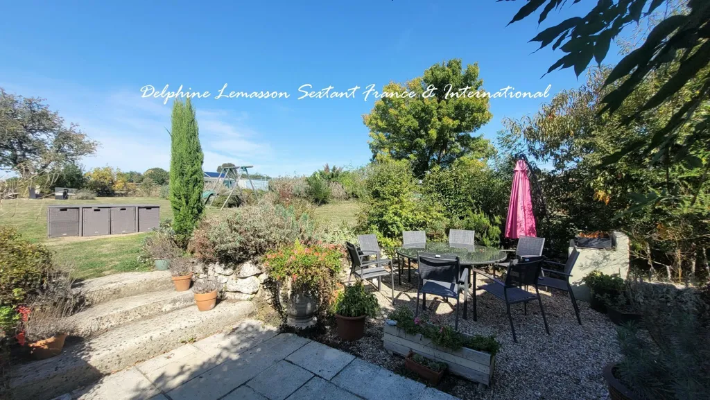Aed - Stone Hamlet with Pool between Eymet and Bergerac