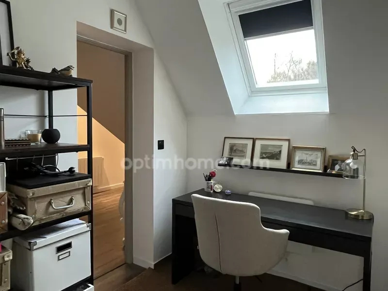 Office - Contemporary House with Garden in Honfleur Heights