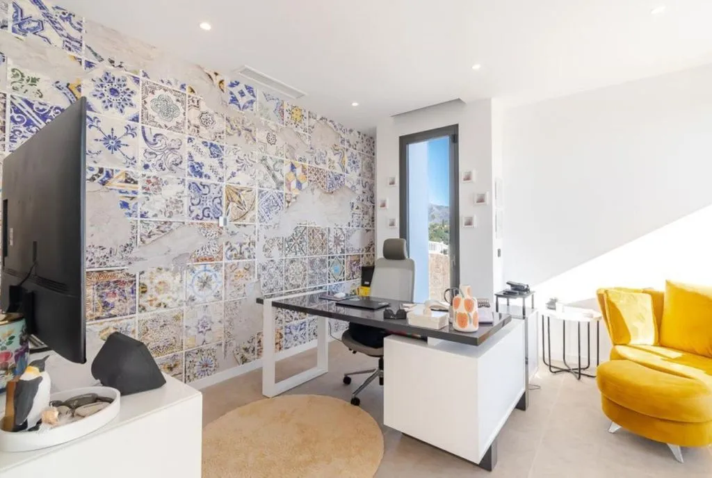Studio - Luxury Villa with Pool in Benahavís
