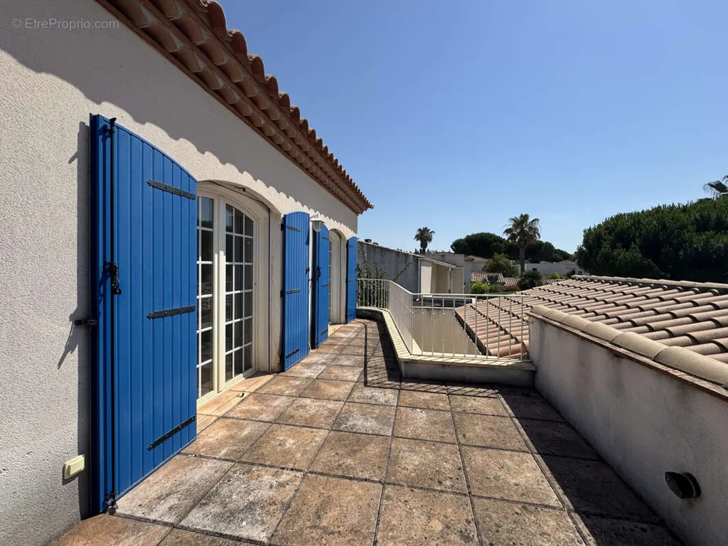 Extérieur - Villa avec Piscine dans un Secteur Calme à La Grande-Motte