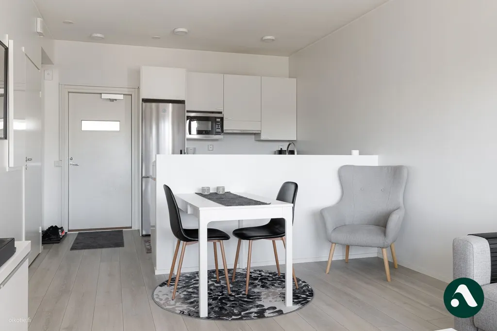 Salle à manger - Bright Two-Bedroom Apartment with Terrace in Nokia