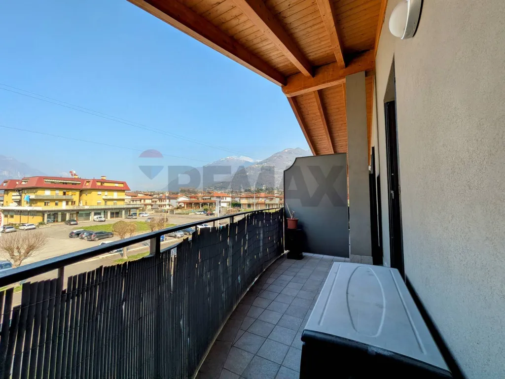 Balcon - Penthouse with Terrace in Pian Camuno