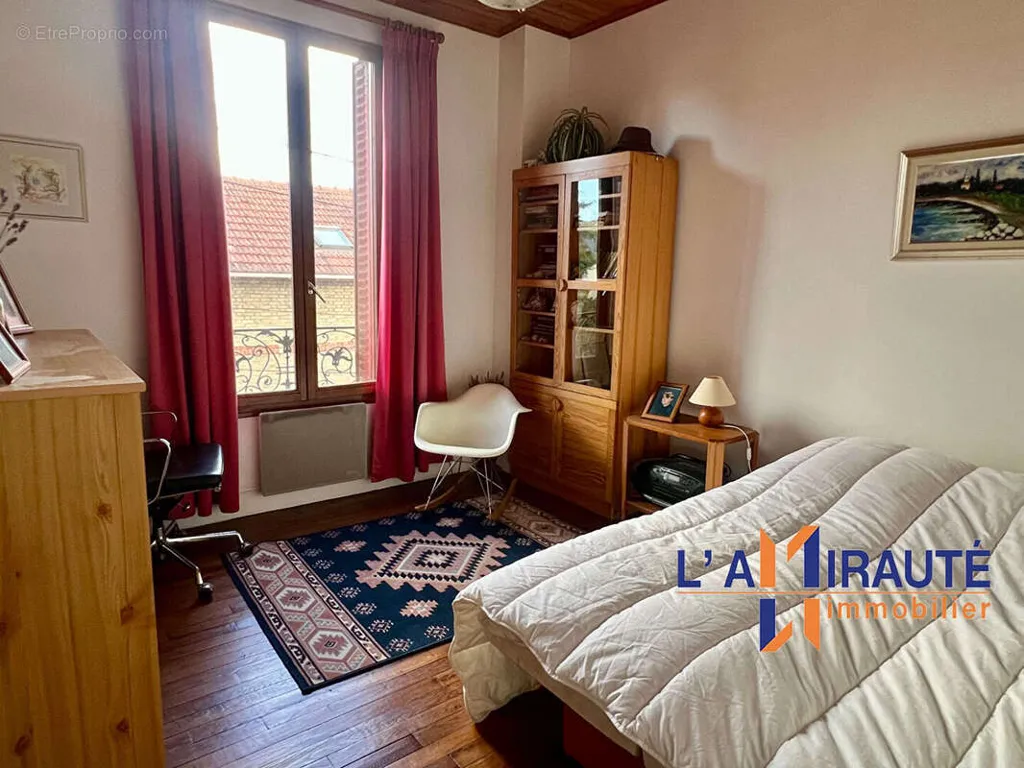 5-room house in Houilles
