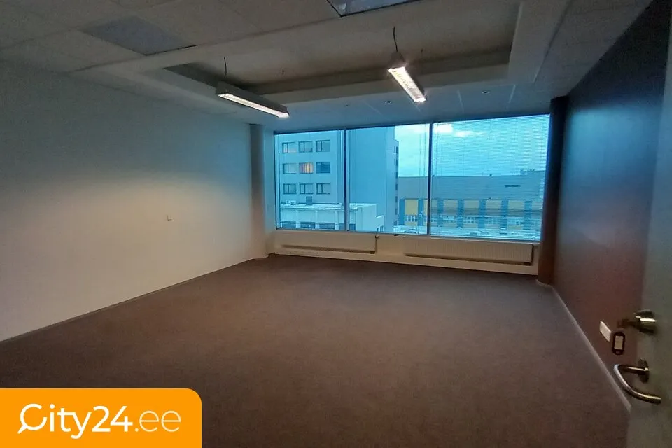 Kabinet - Office Space with Central Heating in Lasnamäe