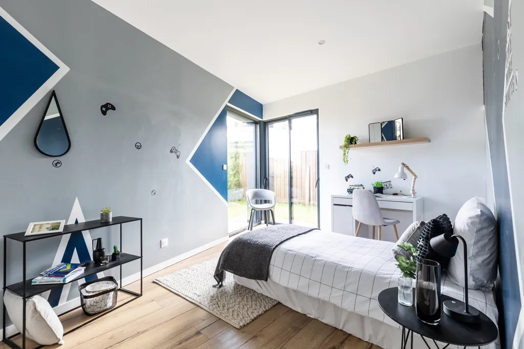 Bedrooms - Architect's House with Wood Frame in Corbiac