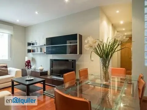 Living Room - Bright Apartment with Balcony in Chueca, Madrid