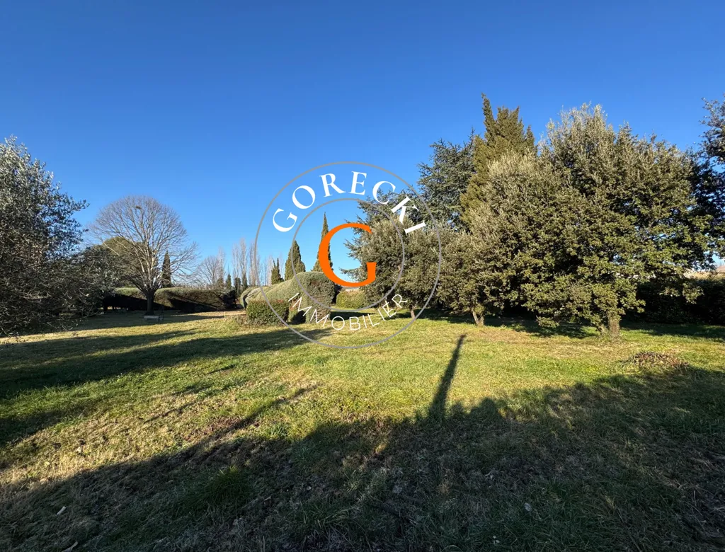 Giardino - Divisible Building Plot in Saint-Quentin-la-Poterie