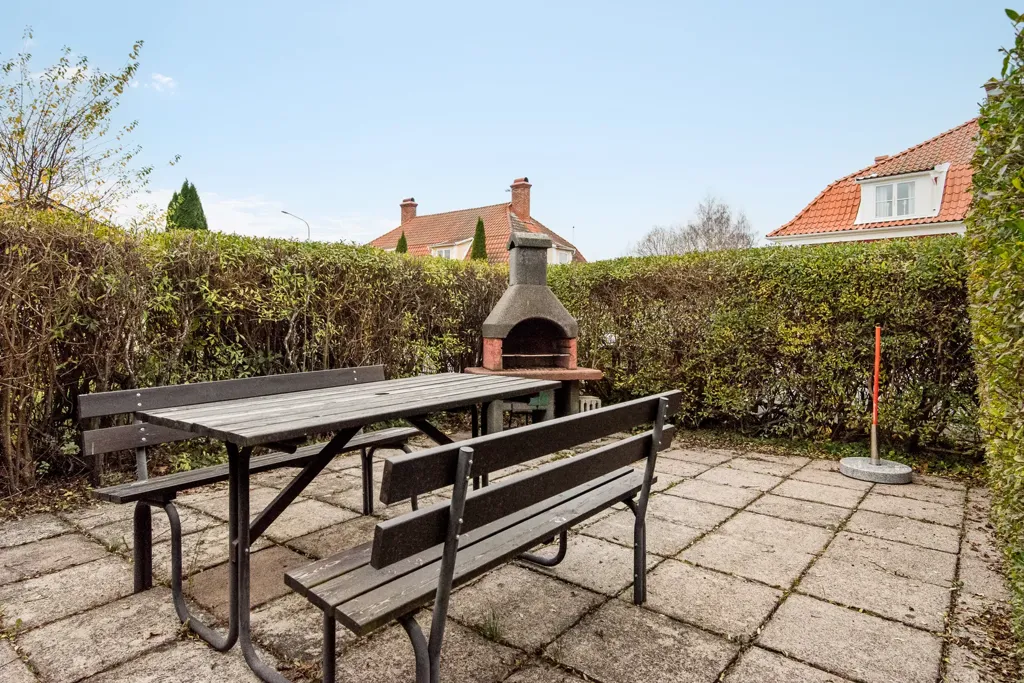 Terrass - Two-Room Apartment with Private Terrace in Östergötland