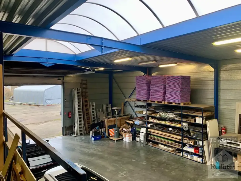 Commercial property in Beringen
