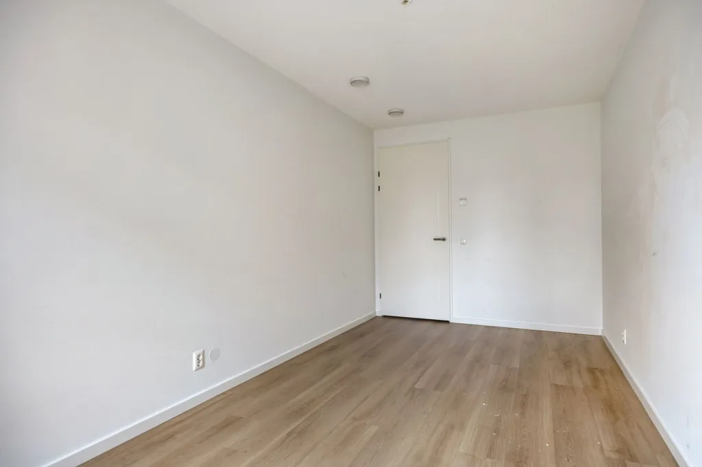 other_room