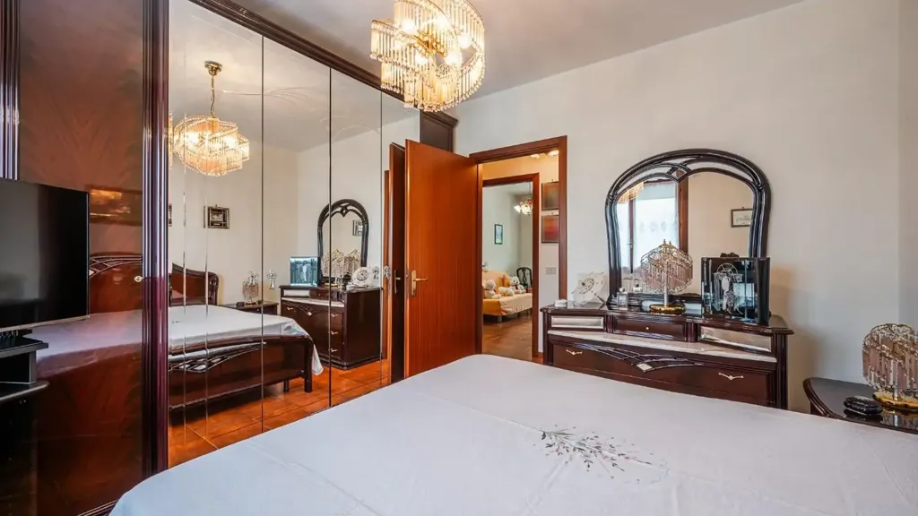 Chambres - Triplex with Balcony in Pieve Modolena