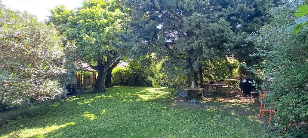 Giardino - Charming House with River View in Le Thor
