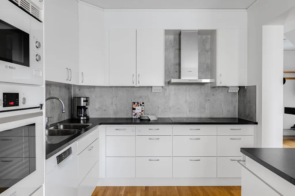 Kitchen - Bostadsrättsparhus with Garden in Burlöv