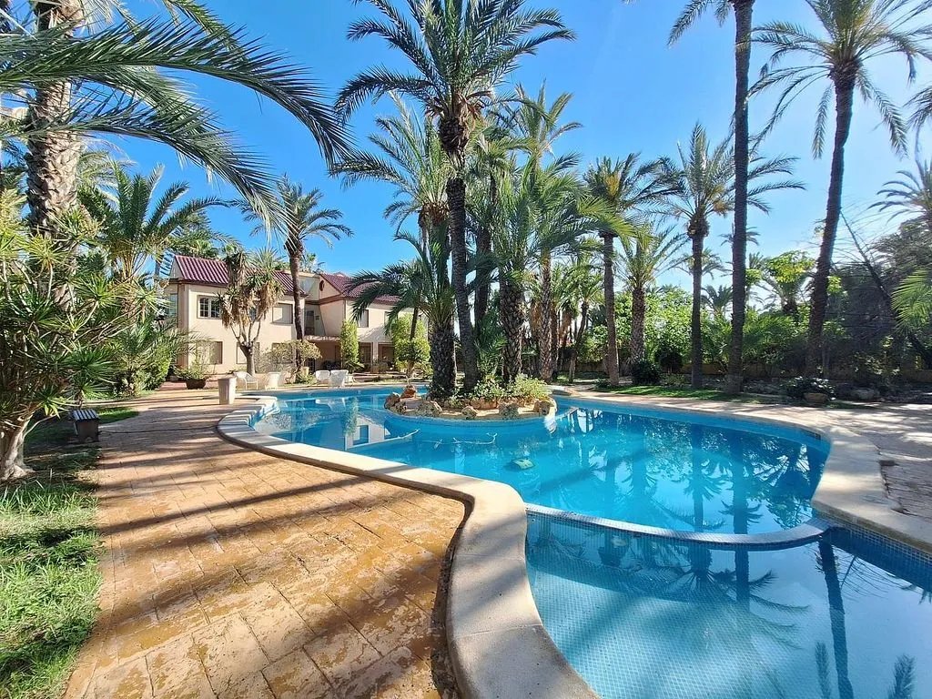 Bassein - Detached House with Spa in Elche