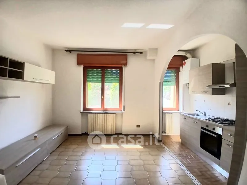 Cuisine - Fully Furnished Flat with Parking in Broni