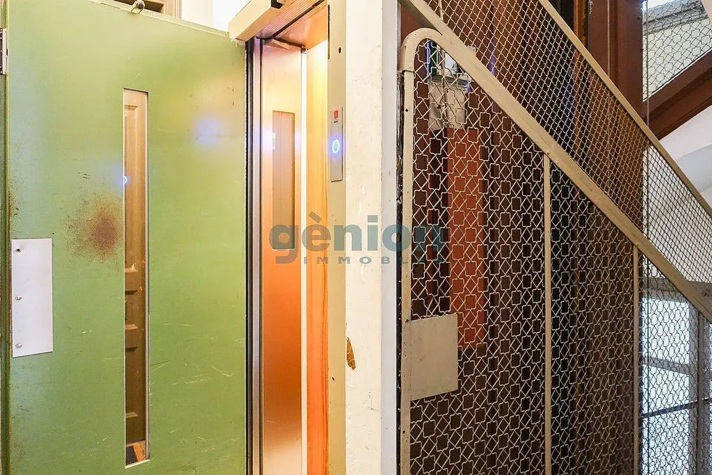 Toad - Historic Flat with Balcony in Girona Centre