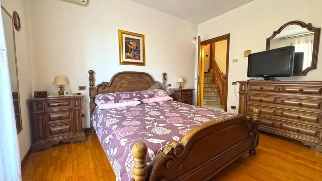 Chambres - Bifamiliare Villa with Private Garden in Marsango