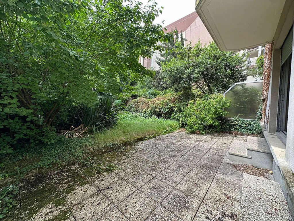 Aed - Studio with Garden and Balcony in Montrouge