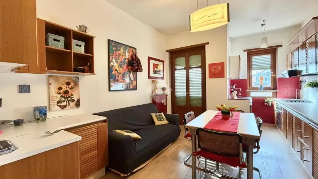 Salle à manger - Rented Apartment with Balconies in Orbassano