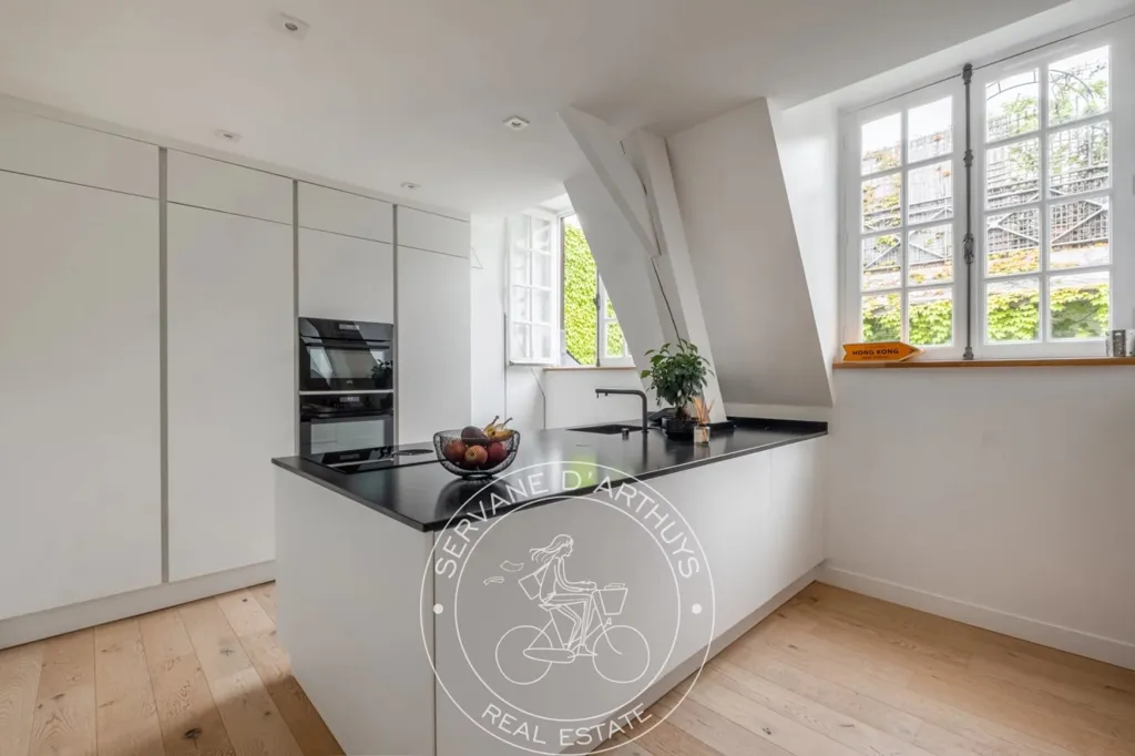 Cuisine - Triplex Charmant dans Hôtel Particulier à Paris 3 - Archives