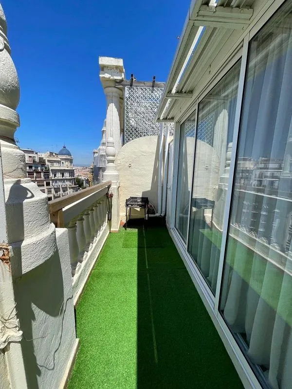 Balcony - Apartment with Terrace in Sant Francesc