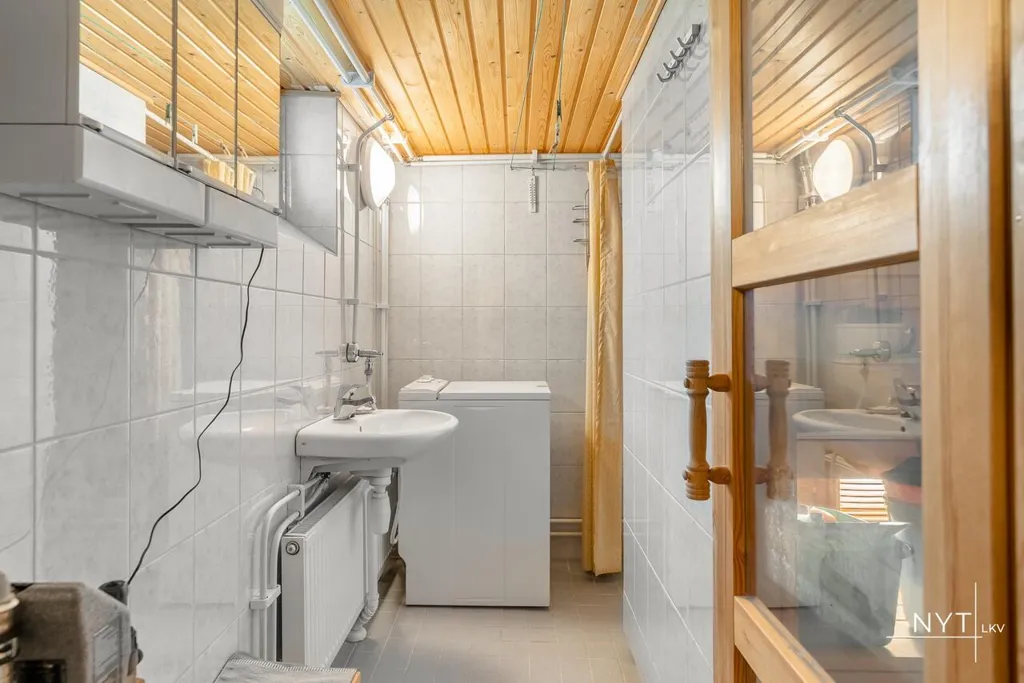 Vannitoad - Swedish Cottage with Sauna in Helsinki